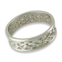 Celtic Platinum Wedding Ring - Staffa