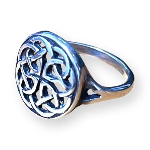 Scottish Celtic Dress Ring in Sterling Silver